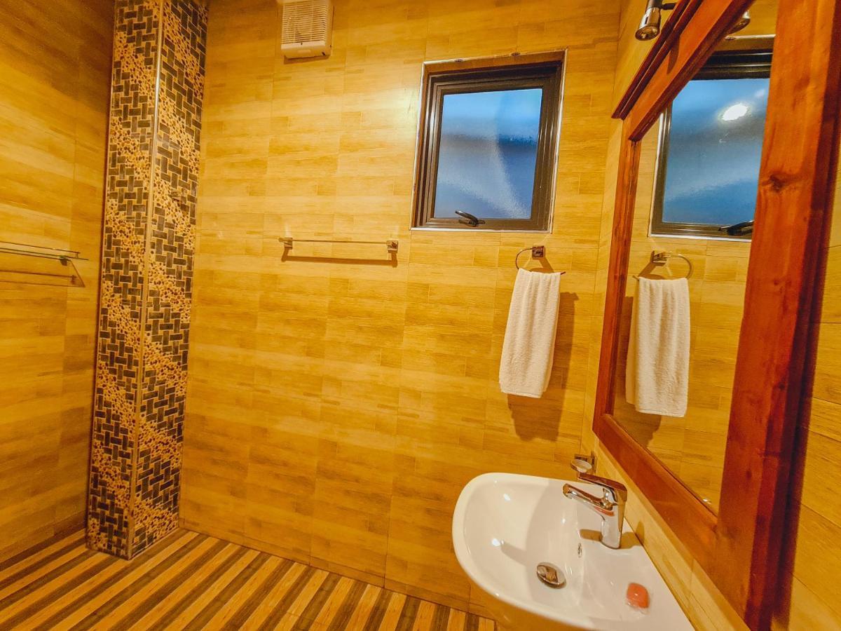 Top Rich Hotel Nuwara Eliya Exterior photo